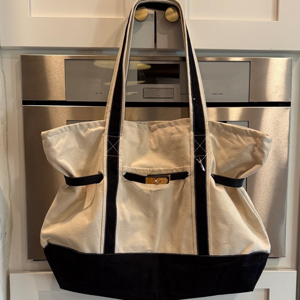 Boatkin Elegant Black and Cream Tote Bag